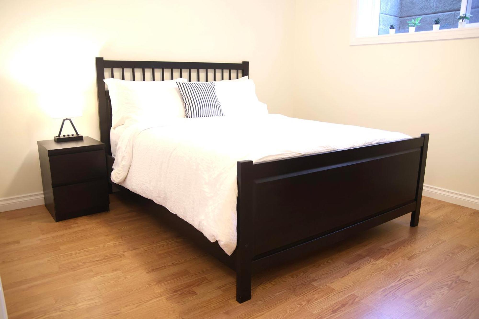 A Private Suite In Port Moody Ngoại thất bức ảnh